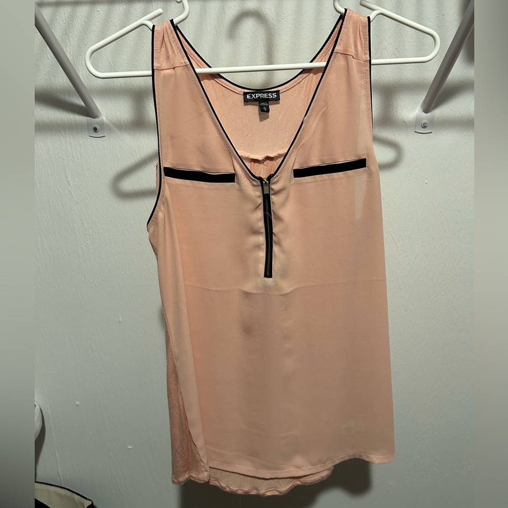 sleeveless blouse